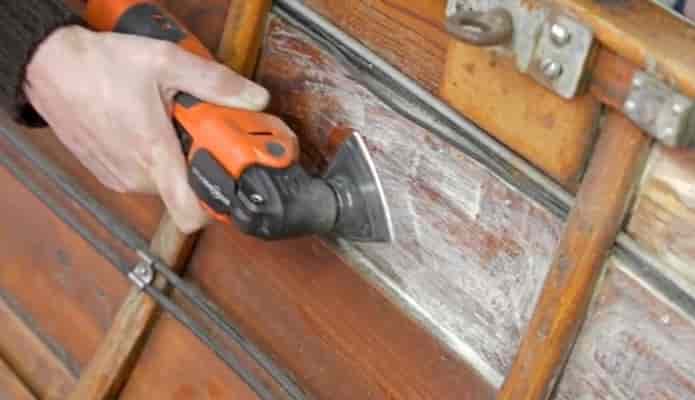 How to Sand Small Crevices and Tight Corners