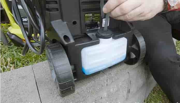 How to Use Soap Dispenser on Pressure Washer