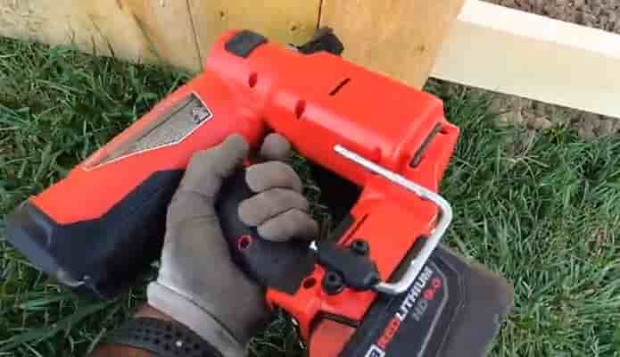 What Size Nail Gun for Fence Pickets