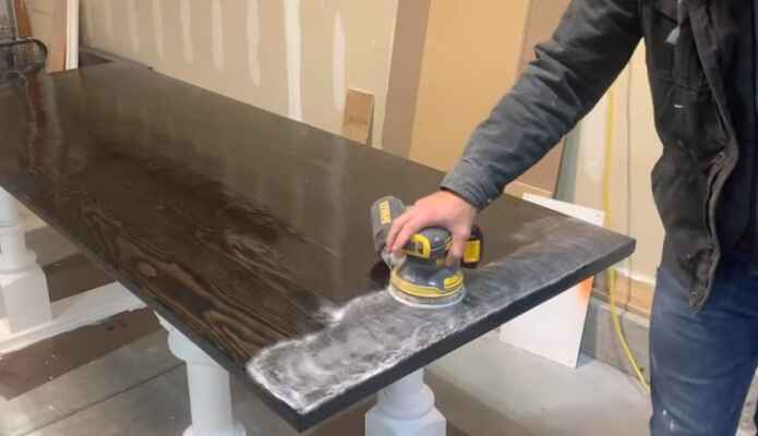 Can You Sand Polyurethane off Wood