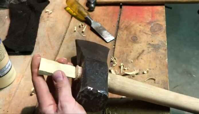 How to Replace a Maul Handle