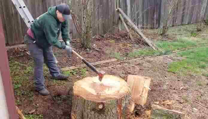 How to Split Wood with a Maul