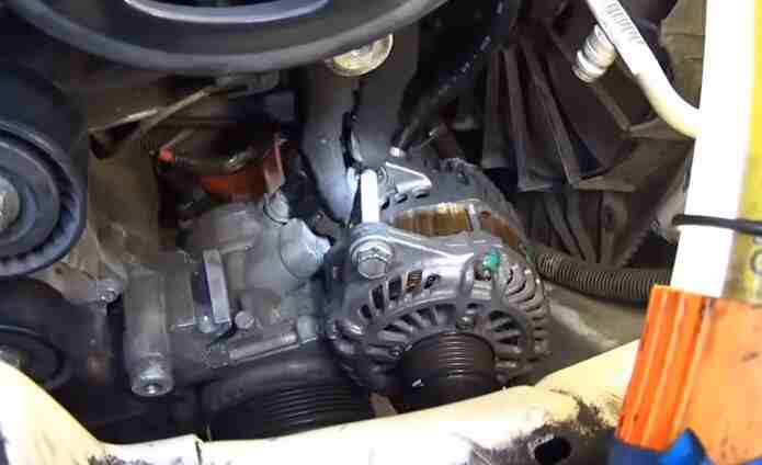 Can you test an alternator with a screwdriver