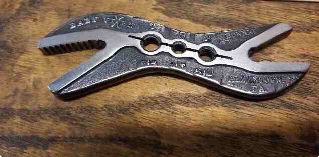 Where to buy an alligator wrench