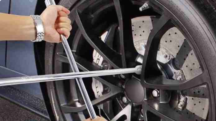 benefits of using a lug wrench