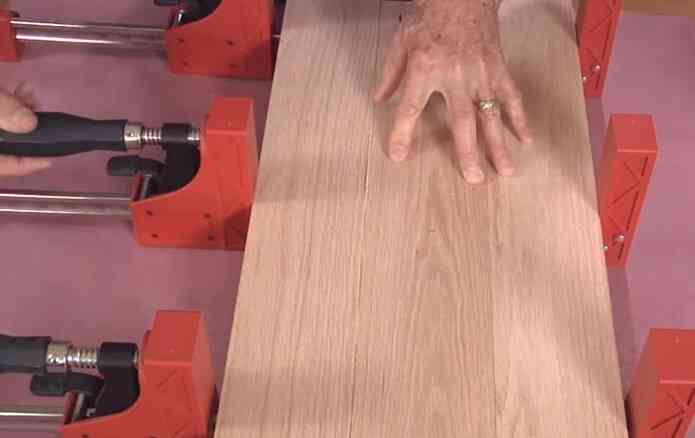How long should Gorilla wood glue be clamped