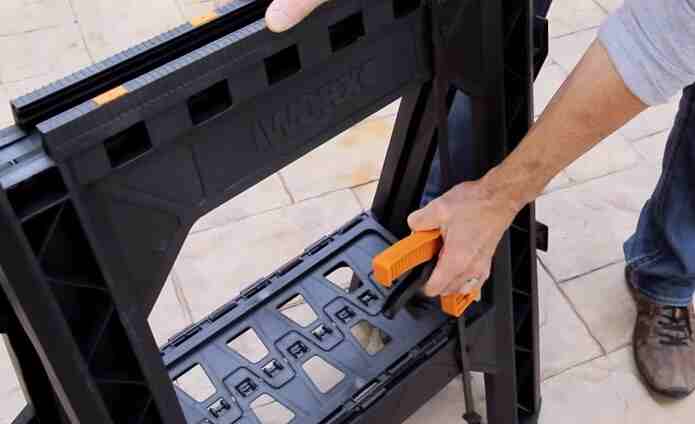 How to choose the best clamps for securing wood to a sawhorse