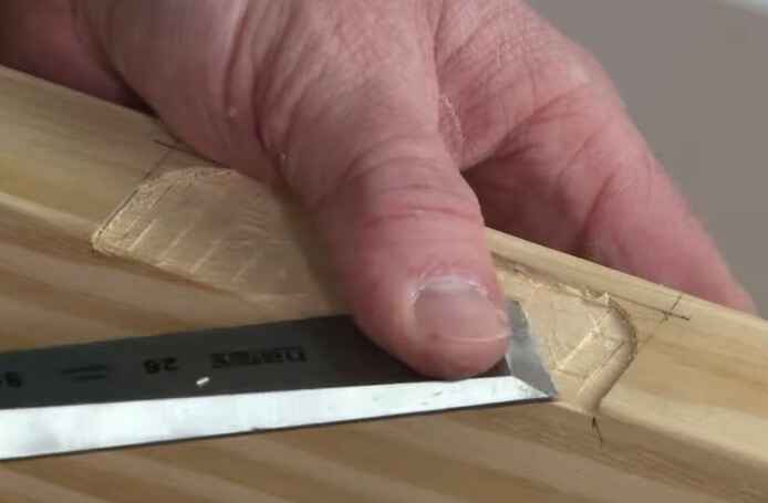Tips for chiseling a door hinge
