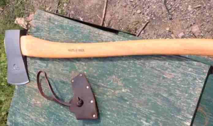 What is a felling axe